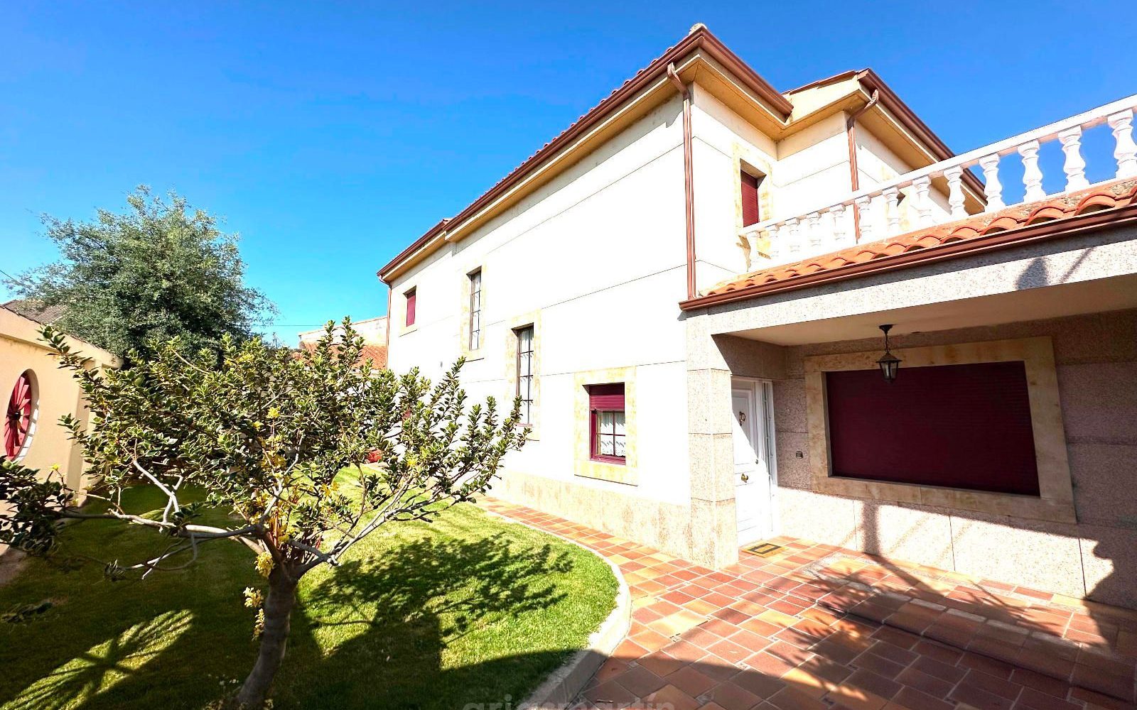 Chalet de 5 habitaciones en Machacon en Machacon, Salamanca