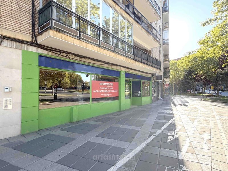 Local comercial de 182 m² en alquiler en Garrido, Salamanca en Garrido, Salamanca