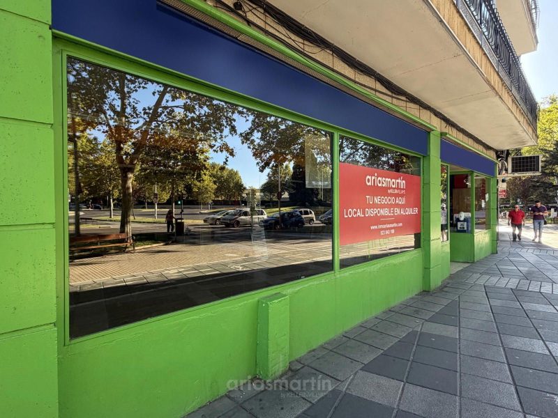 Local comercial de 182 m² en alquiler en Garrido, Salamanca en Garrido, Salamanca