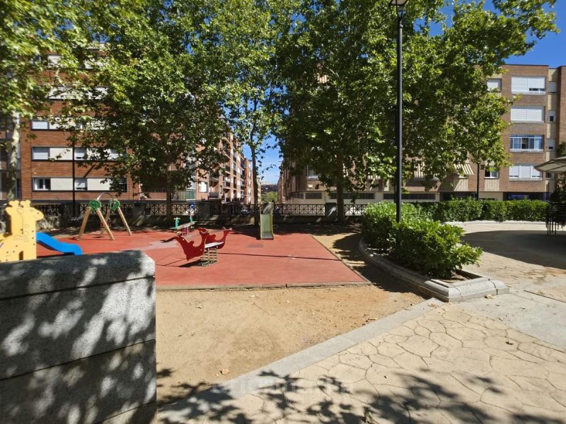 Piso de 3 habitaciones en alquiler en Delicias, Salamanca en Delicias, Salamanca