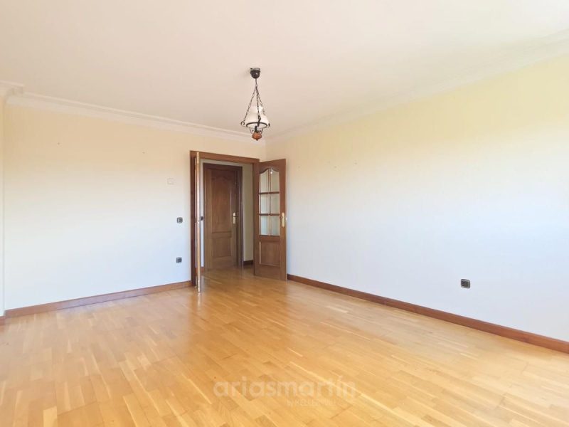 Piso Sin Amueblar Junto Avenida de Villamayor, Salamanca