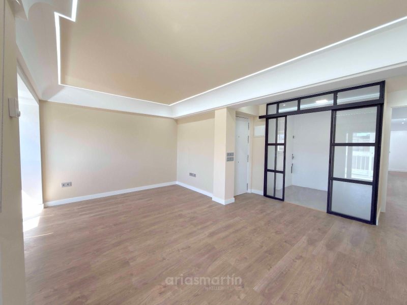 Piso de 3 habitaciones en Rollo, Salamanca en Rollo · Puente Ladrillo, Salamanca