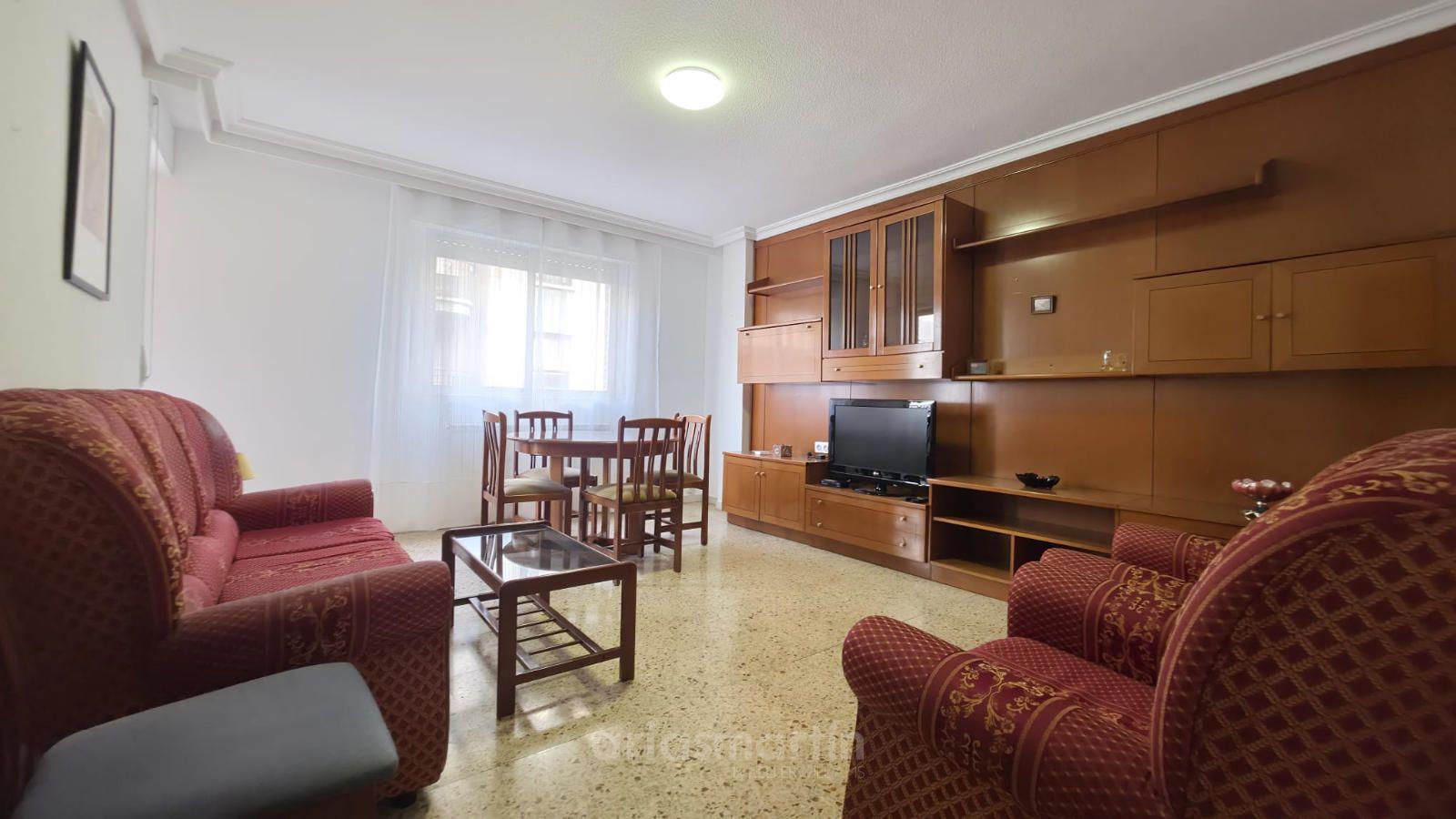 Piso de 3 Habitaciones con Servicios Centrales en Alamedilla, Salamanca