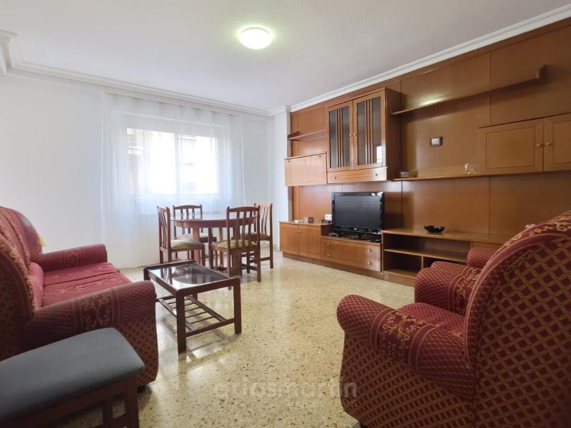 Piso de 3 Habitaciones con Servicios Centrales en Alamedilla, Salamanca